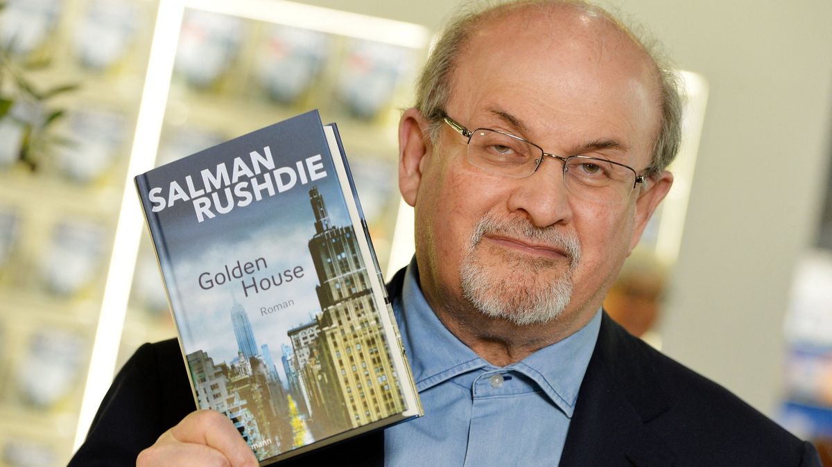 „Tisíckrát bravo.“ Některá íránská média pobodání Rushdieho oslavují